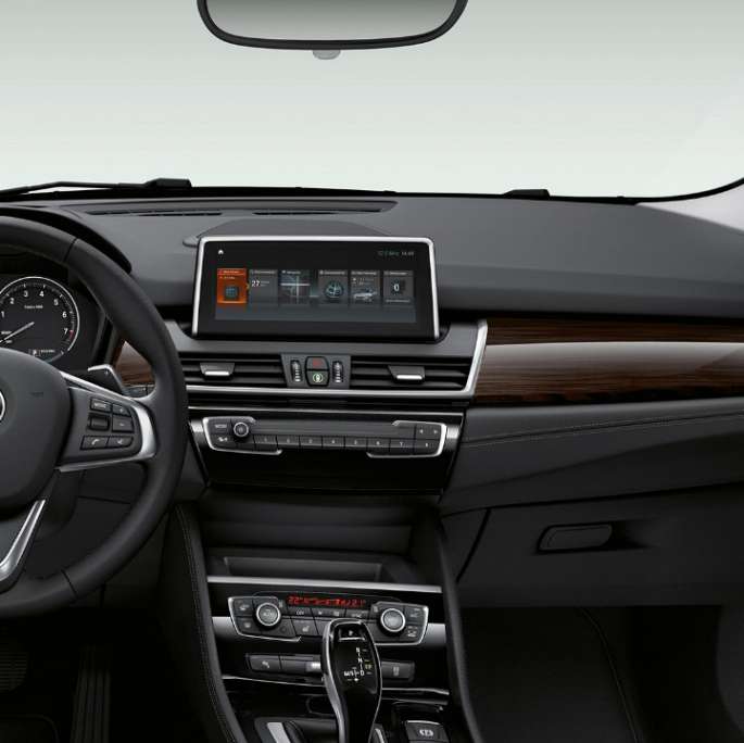 Cockpit BMW 2 Series Active Tourer Model Luxury Line Cockpit BMW 2 Series Active Tourer Model Luxury Line 225i xDrive F45 2018