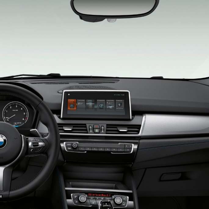 Cockpit BMW 2 Series Gran Tourer Modell Advantage Cockpit BMW 2 Series Gran Tourer 218i Modell Advantage F46 2018 interior