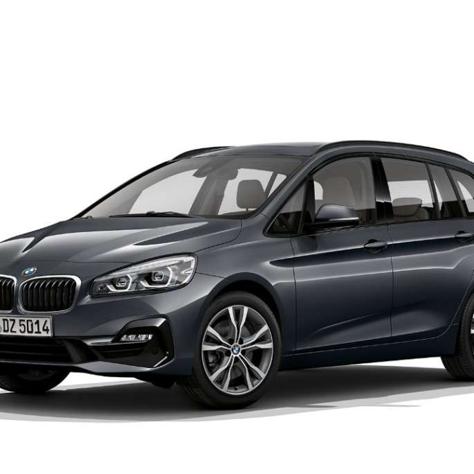 Three-quarter front view BMW 2 Series Gran Tourer Model Sport Line BMW 2 Series Gran Tourer 220d F46 2018 Mineral Grey metallic three-quarter front view