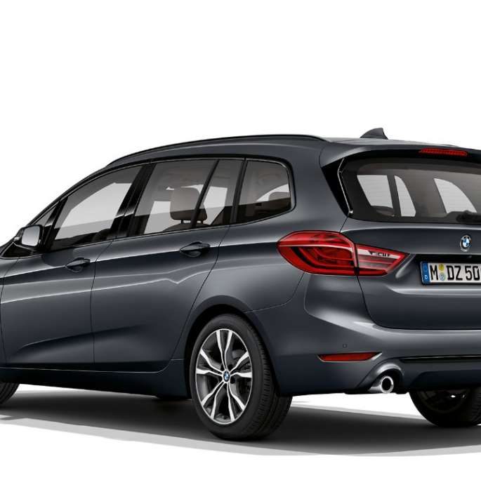 Three-quarter rear view BMW 2 Series Gran Tourer Model Sport Line BMW 2 Series Gran Tourer 220d Model Sport Line F46 2018 Mineral Grey metallic three-quarter rear view