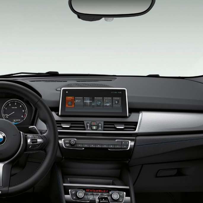 Cockpit BMW 2 Series Gran Tourer Model M Sport Cockpit BMW 2 Series Gran Tourer 220d xDrive Model M Sport F46 2018 interior