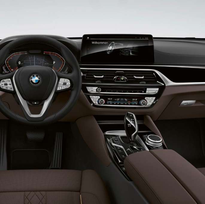 Cockpit BMW 6 Series Gran Turismo Luxury Line G32 2020 BMW 6er Gran Turismo G32 640d xDrive 2020 Luxury Line Exclusive Leather ‘Nappa’ Mokka interior