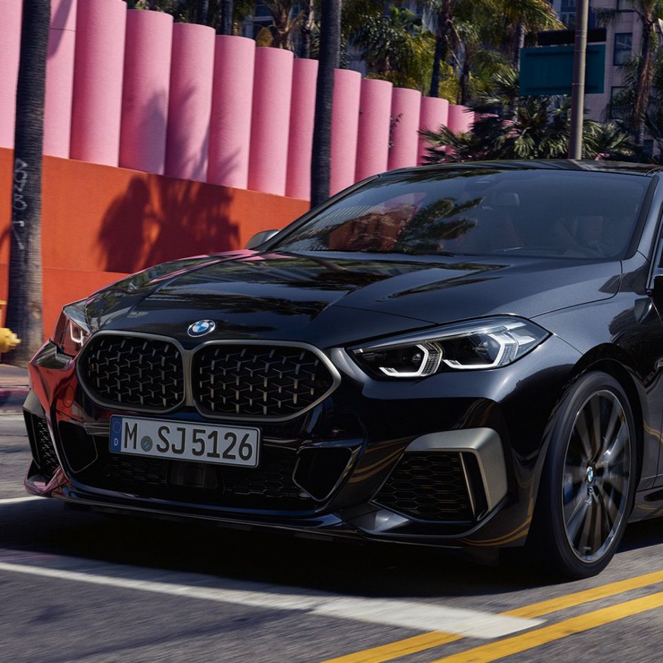 Front design BMW M235i xDrive Gran Coupé Front design BMW M235i xDrive Gran Coupé 2020 Black Sapphire metallic F44 three-quarter front view