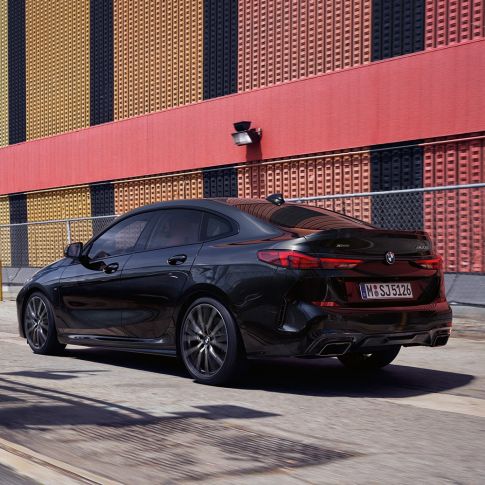 Coupé line BMW M235i xDrive Gran Coupé Coupé line BMW M235i xDrive Gran Coupé 2020 Black Sapphire metallic F44 three-quarter side view