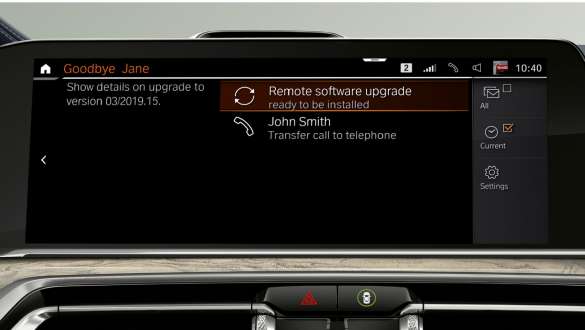 BMW X7 M Automobile with Remote Software Upgrade BMW X7 M Automobile, Remote Software Upgrade: Close-up of driver’s panel, G07