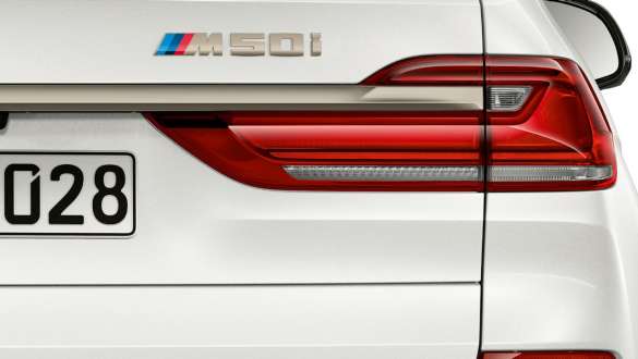 BMW X7 M50i engine BMW X7 M50i engine, G07, model designation at the rear