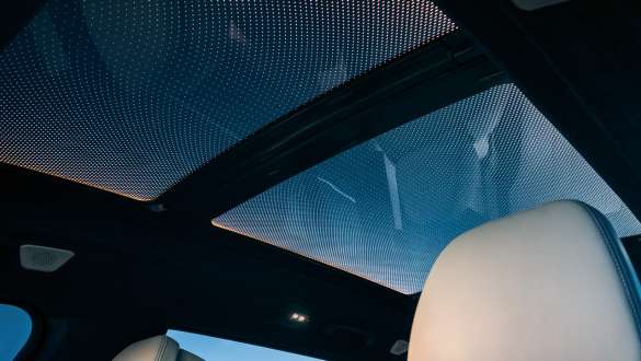 BMW X7 M Automobile with Panorama glass roof Sky Lounge BMW X7 M Automobile, interior with Panorama glass roof Sky Lounge, G07
