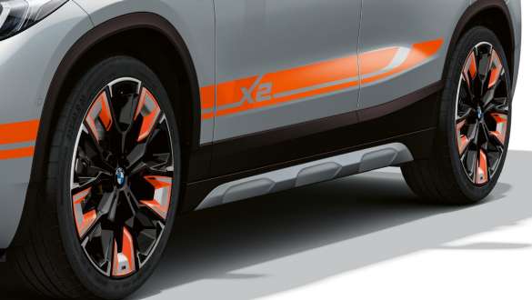 Side skirts BMW X2 F39 Side skirts BMW X2 2020 F39 Brooklyn Grey three quarter side view