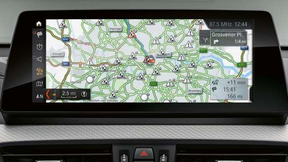 Real Time Traffic Information BMW X2 F39 Real Time Traffic Information RTTI BMW X2 2020 F39 interior instrument display