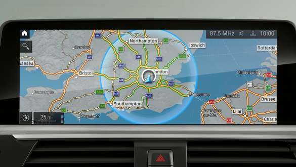 Plug-in hybrid BMW X5 xDrive45e G05 navigation system Plug-in hybrid BMW X5 xDrive45e G05 navigation system close-up