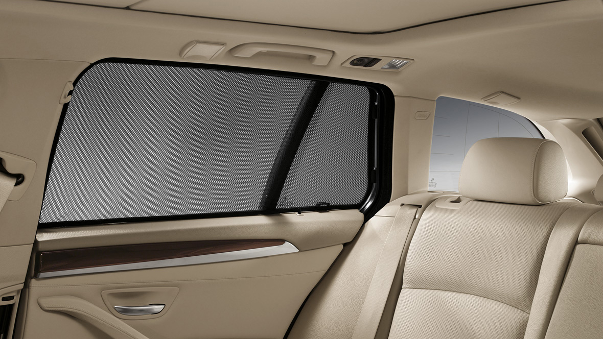 BMW sunblind