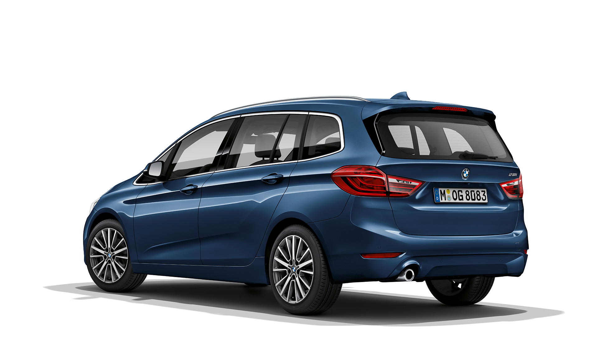 Three-quarter rear view BMW 2 Series Gran Tourer Modell Advantage BMW 2 Series Gran Tourer 218i Modell Advantage F46 2018 Mediterranean Blue metallic three-quarter rear view