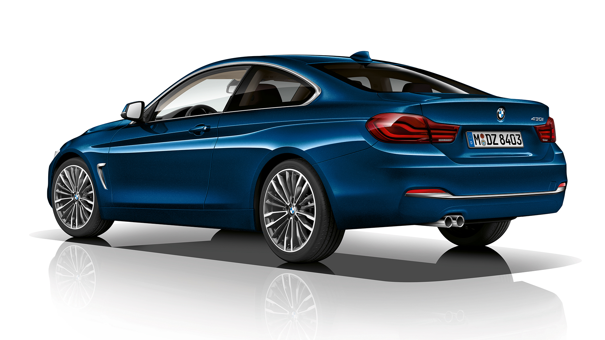 BMW 4 Series Coupé, Model Luxury Line three-quarter rear shot BMW 4 Series Coupé, Model Luxury Line three-quarter rear shot