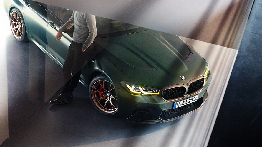 BMW M5 CS F90 2021 Frozen Deep Green metallic bird’s eye view BMW M5 CS F90 2021 Frozen Deep Green metallic bird’s eye view