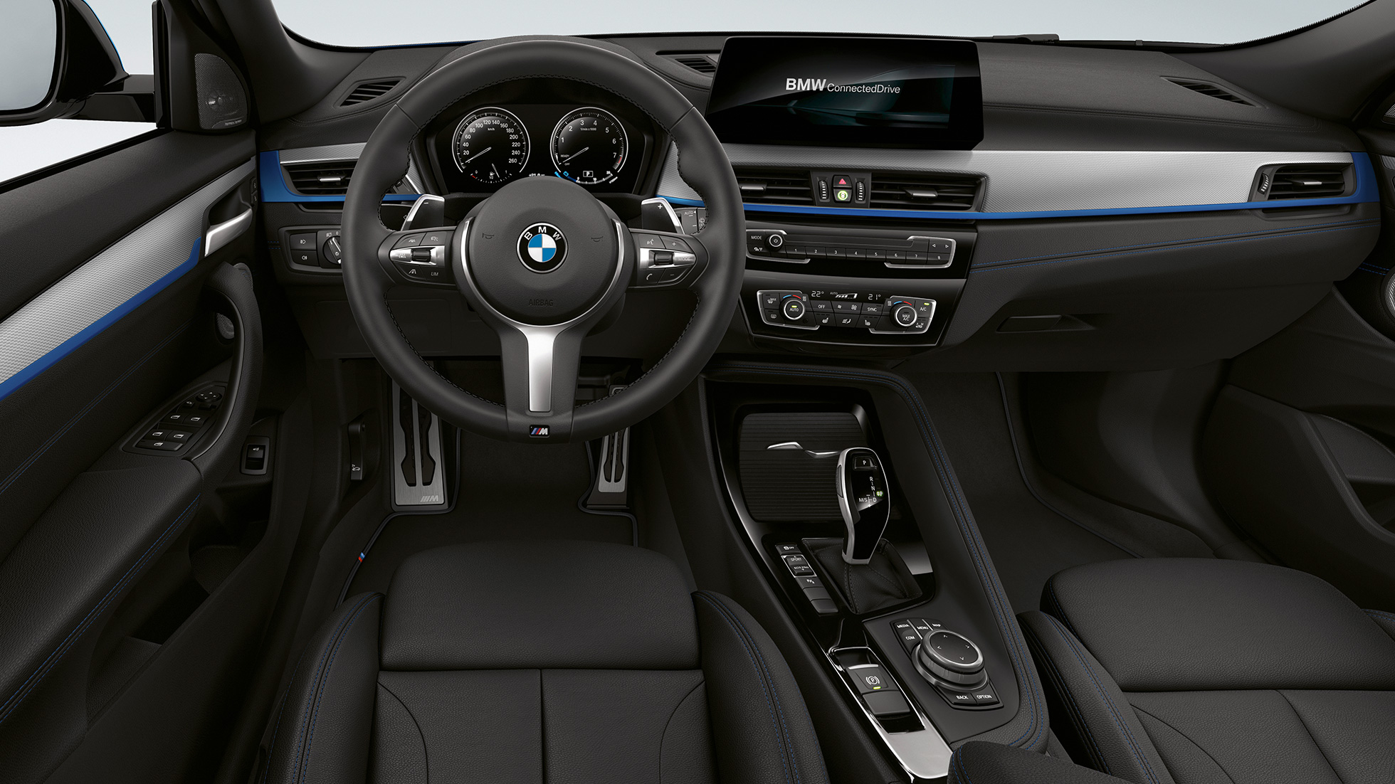 Cockpit BMW X2 sDrive20i model M Sport BMW X2 sDrive20i model M Sport 2018 F39 interior cockpit