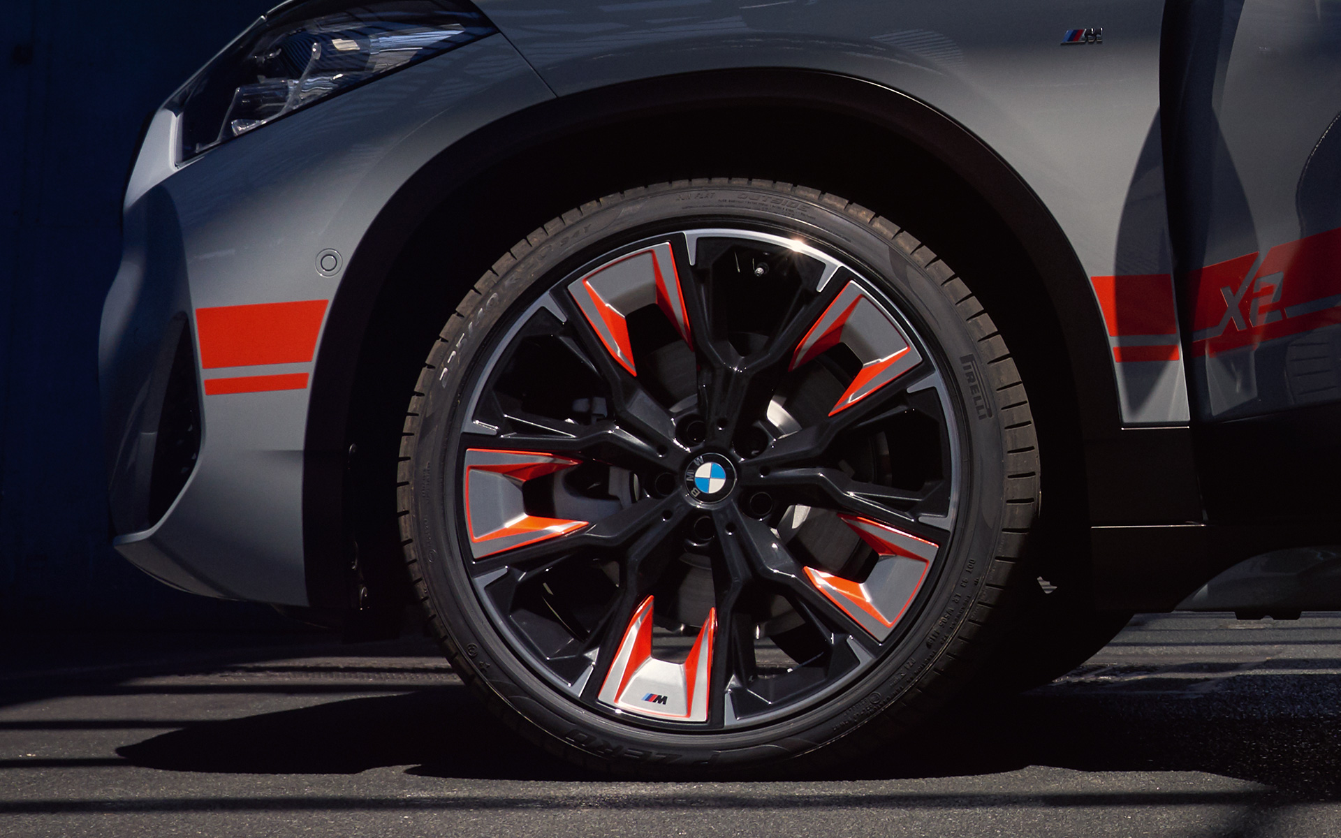 BMW X2 F39 2020 Brooklyn Grey blight alloy wheels
