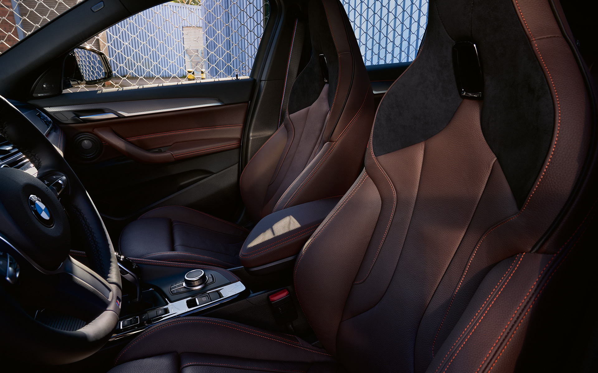 BMW X2 F39 2020 interior centre console