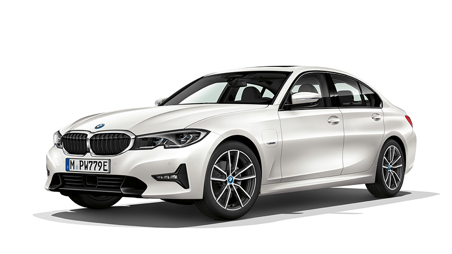 BMW 3 Series 320e 330e Sedan Plug-in Hybrid BMW 3 Series 320e 330e Sedan Plug-in Hybrid G20 three-quarter front view