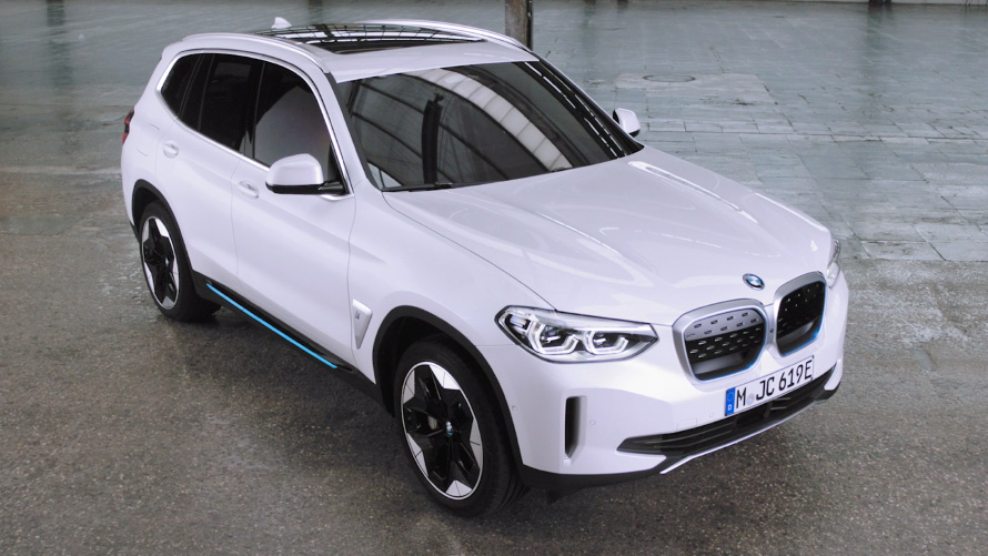 BMW Electromobility BMW iX3 charging at home BMW Electromobility BMW iX3 charging at home video