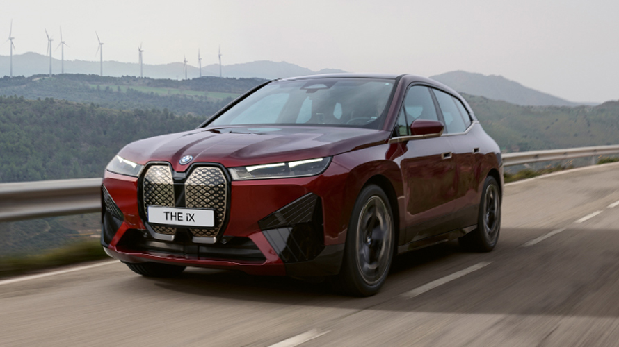 BMW iX