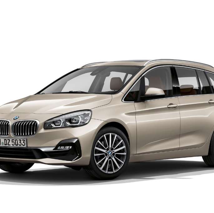 BMW 2 Series Gran Tourer 218d xDrive Model Luxury Line F46 2018 Jucaro Beige metallic three-quarter front view 